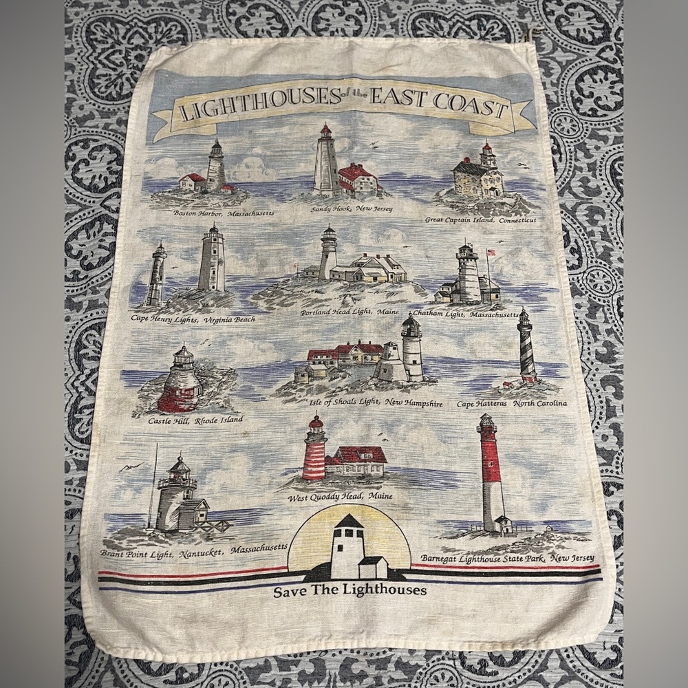 vintage Kay Dee "Lighthouses of the East Coast" linen tea towel